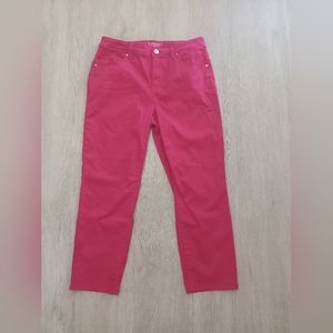 Gorgeous Red Chico's Slim Leg Crop Size .05